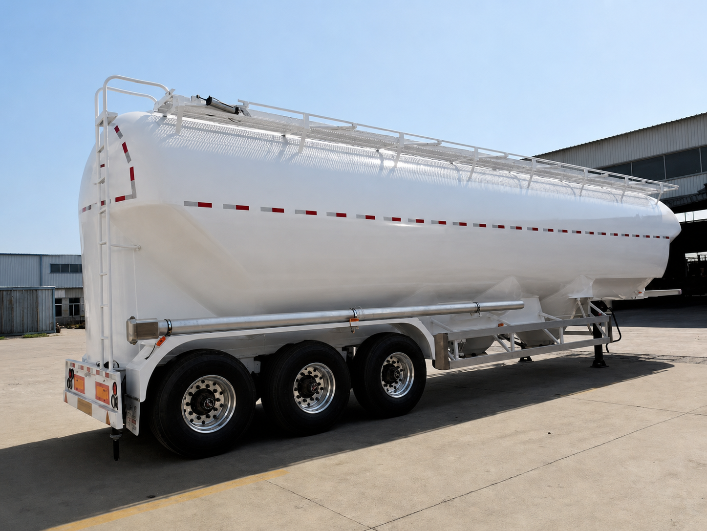 Square Tanker Semi Trailer view 2